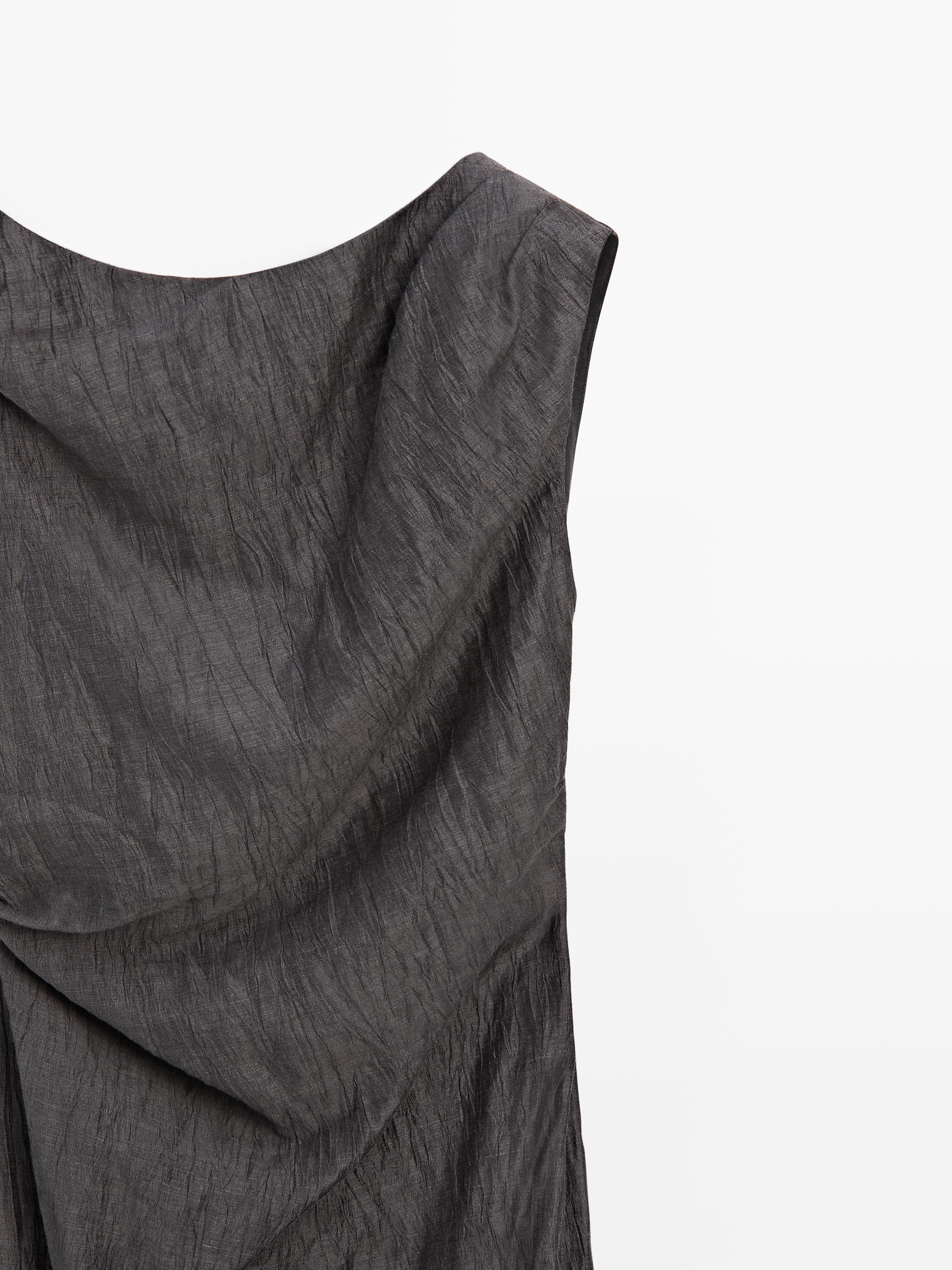Robe midi à détail plissé l'épaule